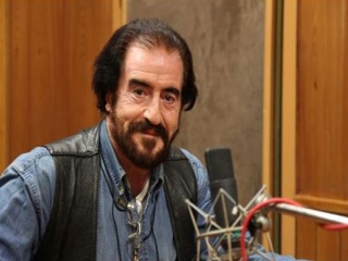 ولی‌الله مؤمنی ساعاتی قبل بر اثر سکته قلبی دار فانی را وداع گفت
