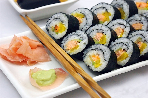 طرز تهیه سوشی