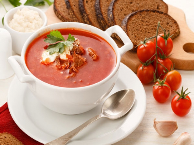 یک پیش غذای سالم : سوپ سبزیجات