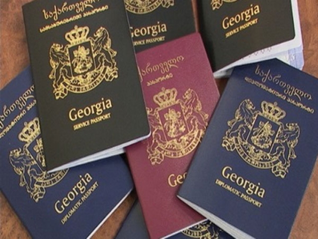 شرایط جدید صدور اقامت خارجی‌ها/ تبدیل کارت پناهندگی به گذرنامه
