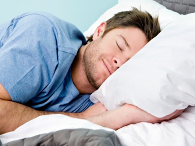 نکاتی برای خواب کافی و لذت بخش نکاتی برای خواب کافی و لذت بخش