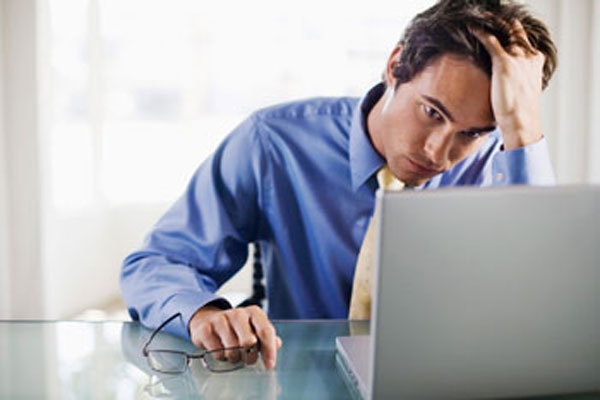 اگر دچار استرس هستید کدام مواد غذایی را باید کمتر مصرف کنید ؟