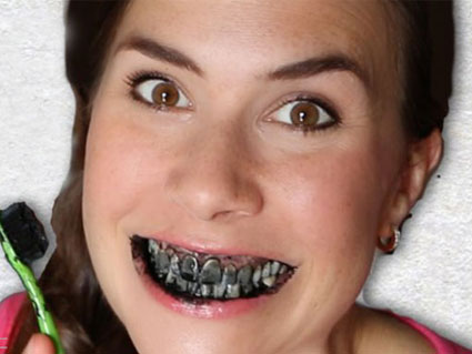 Five-homemade-trick-to-whiten-teeth5