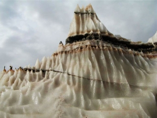 کوه نمکی جاشک؛ یکی از زیباترین کوه‌های دنیا