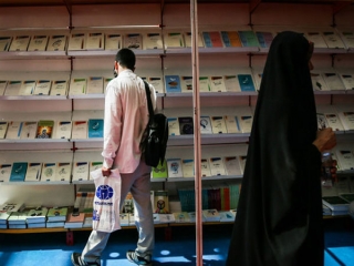 کارتخوان‌ها خرید بیش از 20 میلیاردی از نمایشگاه کتاب را ثبت کردند