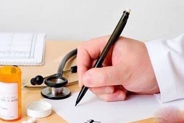 با این ترفندها نسخه های پزشکی را بخوانید + آموزش