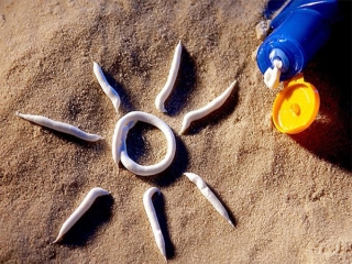 12 نکته‌ درباره کرم‌های ضد آفتاب که باید بدانید