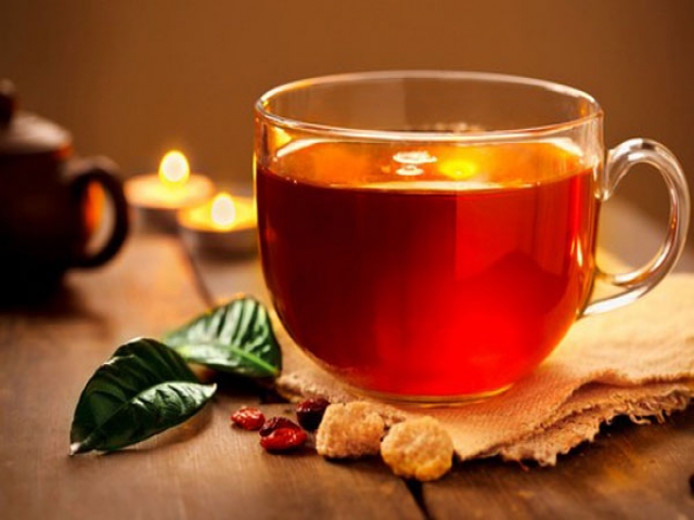 سحری چای بخوریم یا نه؟! سحری چای بخوریم یا نه؟!