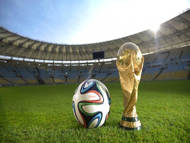 عکس از برازوکا - توپ رسمی جام جهانی