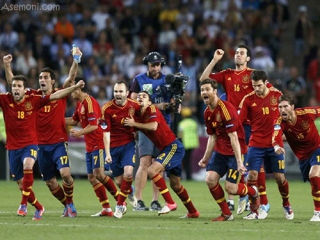اسپانیا فینالیست یورو 2012 شد