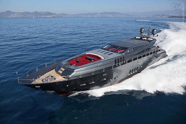 Modern luxury boats (4)