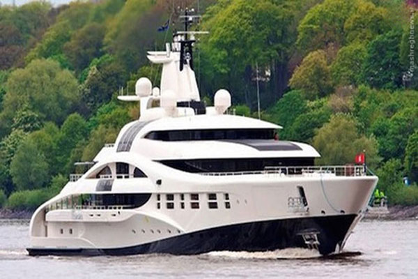 Modern luxury boats (8)