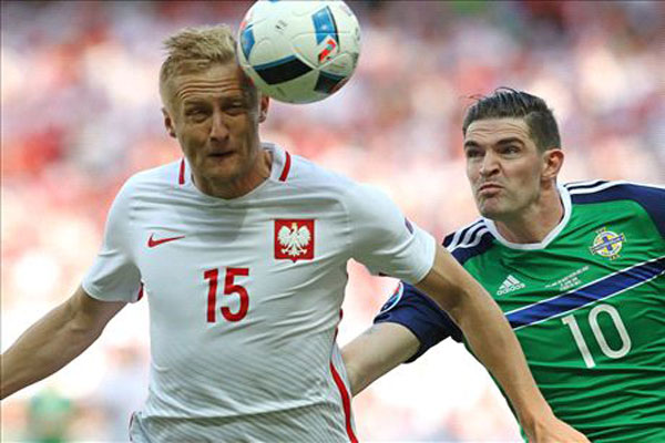 Poland 1-0 Northern Ireland; three points hypnotic! (2) Poland 1-0 Northern Ireland; three points hypnotic! (2)