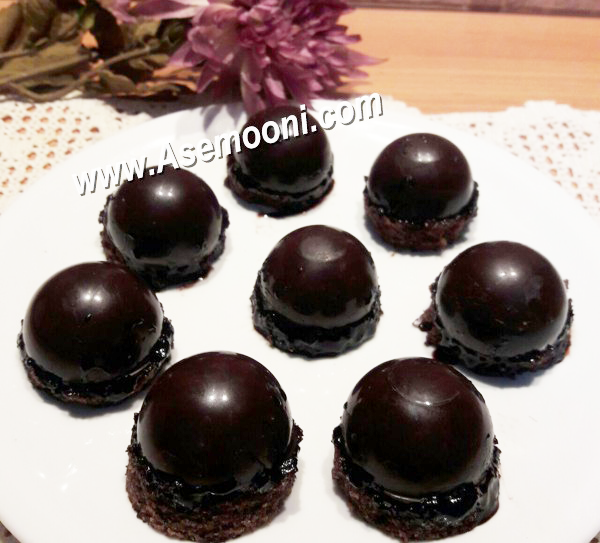 کیک شکلاتی سورپرایز