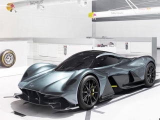 AM-RB 001 سوپر اتومبیل استون مارتین رونمایی شد