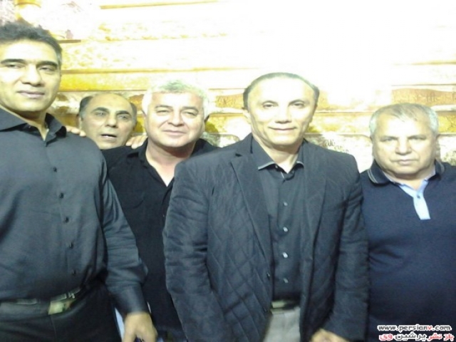بازیگران،ورزشکاران و چهره های معروف در مراسم عزاداری امام حسین(ع) بازیگران،ورزشکاران و چهره های معروف در مراسم عزاداری امام حسین(ع)