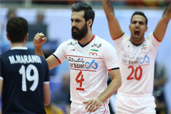 Iran 3- Serbia 2; invincible defeated 12 thousand Iranian passionate (8)