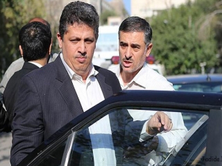 «مهدی هاشمی» در زندان به سر می برد/بیماری موکلم تحت کنترل است