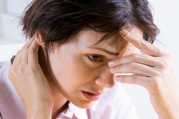 علائم و نشانه های اضطراب