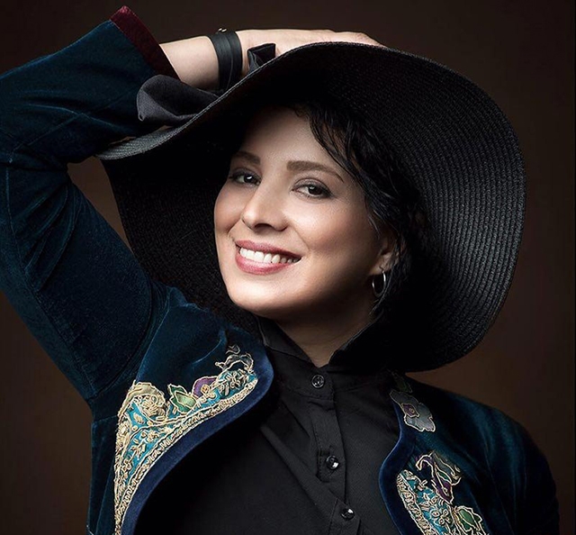 بیوگرافی روشنک عجمیان