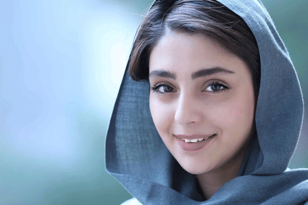 بیوگرافی هستی مهدوی فر، بازیگر جوان