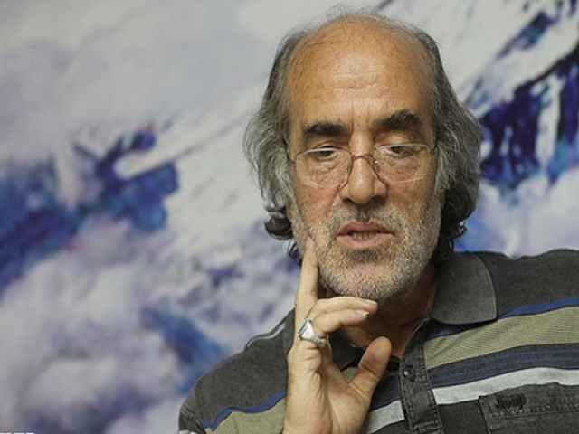 انتقاد از مداحانی که شعر و تاریخ نمیدانند انتقاد از مداحانی که شعر و تاریخ نمیدانند