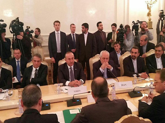 مذاکرات وزیران خارجه ایران، روسیه و ترکیه در مسکو آغاز شد