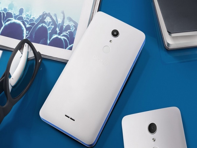 تلفن هوشمند A3 XL آلکاتل رونمایی شد تلفن هوشمند A3 XL آلکاتل رونمایی شد