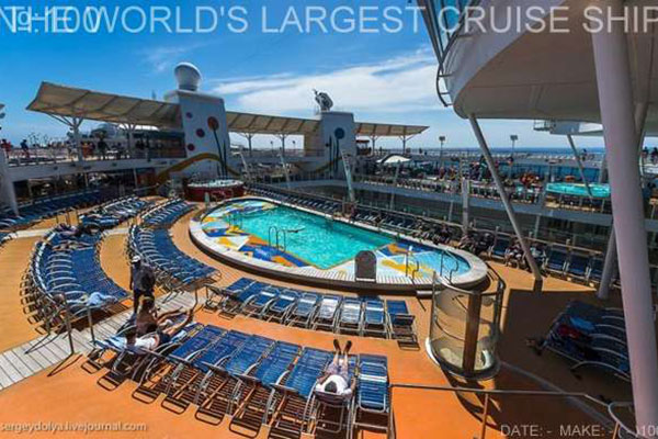 the-worlds-largest-cruise-ship10