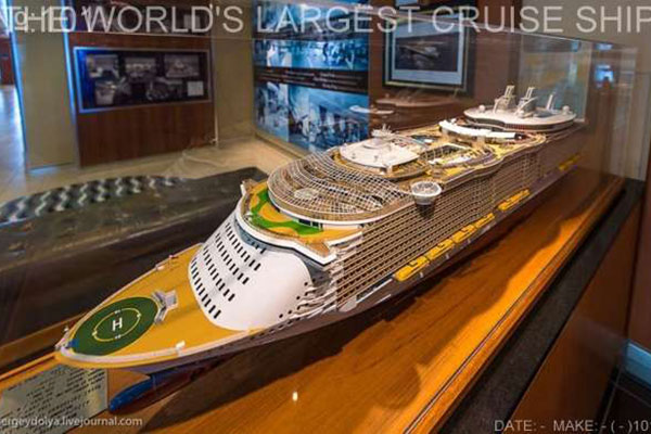 the-worlds-largest-cruise-ship41