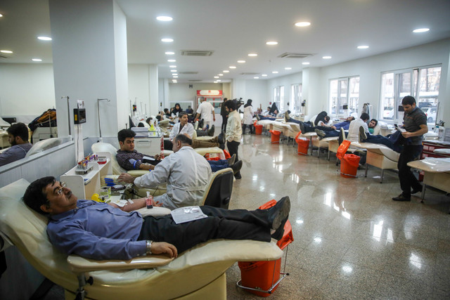 welcoming-refer-people-to-donate-blood-after-the-incident-plasco