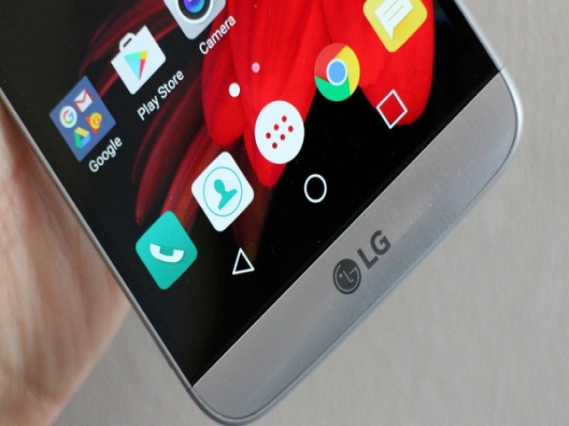 ال جی V30 با پردازنده اسنپدراگون 835 همراه است ال جی V30 با پردازنده اسنپدراگون 835 همراه است