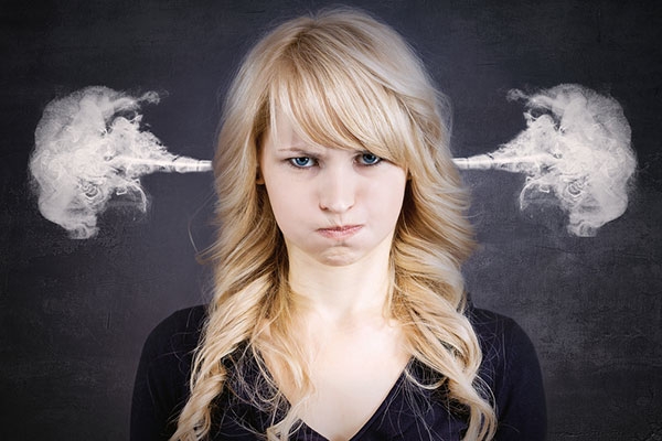 چگونه با فرد عصبانی برخورد کنیم؟