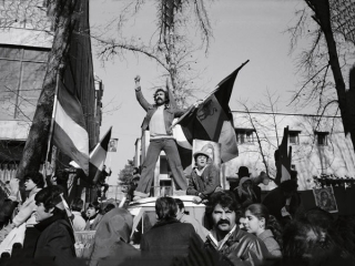 چرا تاریخ 22 بهمن روز پیروزی جمهوری اسلامی ایران است؟