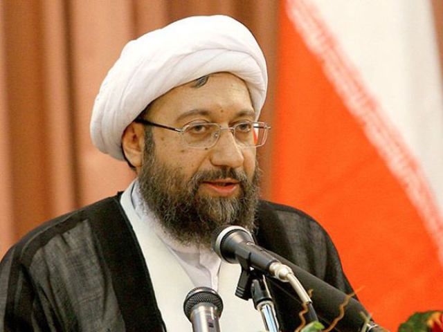 آشتی ملی را نامطلوب نمیدانم اما معتقدم در کشور ما موضوع ندارد/ کسانی که در جریان فتنه از مردم جدا شدند، با قبول اشتباه بازگردند آشتی ملی را نامطلوب نمیدانم اما معتقدم در کشور ما موضوع ندارد/ کسانی که در جریان فتنه از مردم جدا شدند، با قبول اشتباه بازگردند