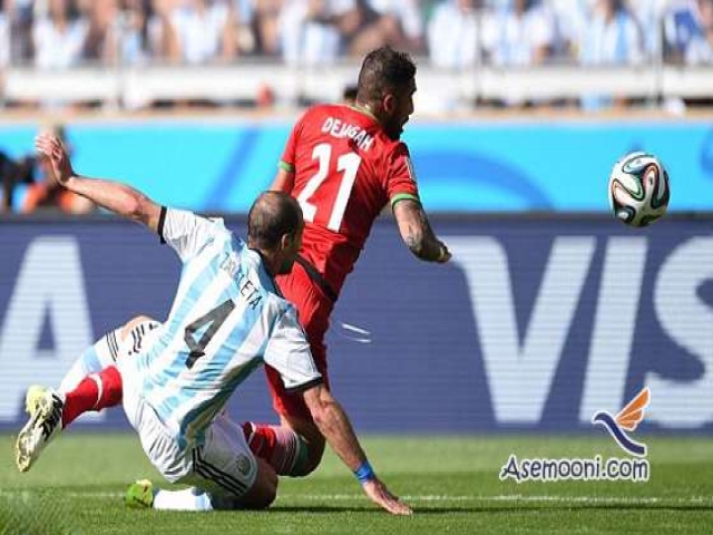 شکایت از داور بازی ایران و آرژانتین به فیفا