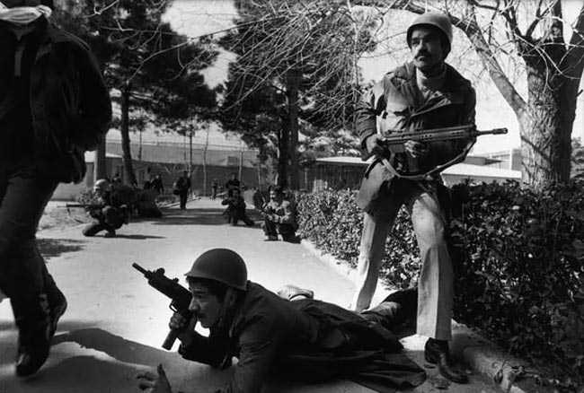 unseen-images-of-57-iranian-revolution