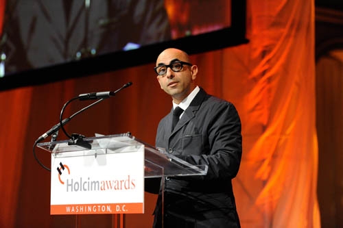 نادر تهرانی، طراح ایرانی آمریکایی