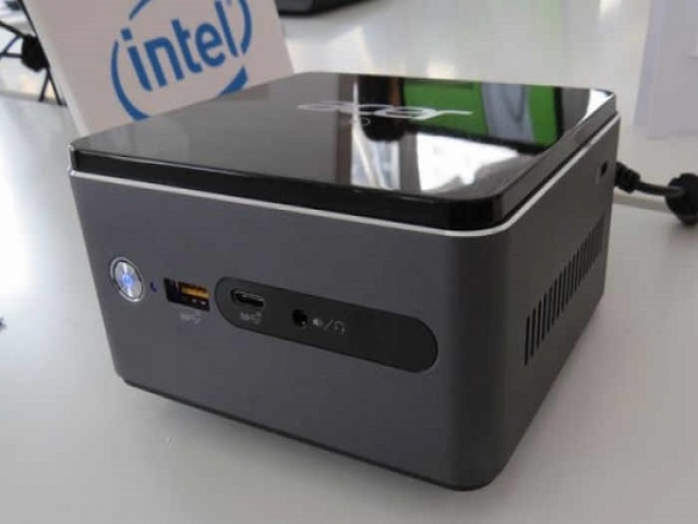 رونمایی ایسر از مینی کامپیوتر Revo Cube رونمایی ایسر از مینی کامپیوتر Revo Cube