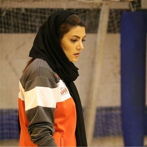 بیوگرافی نعیمه ظفر