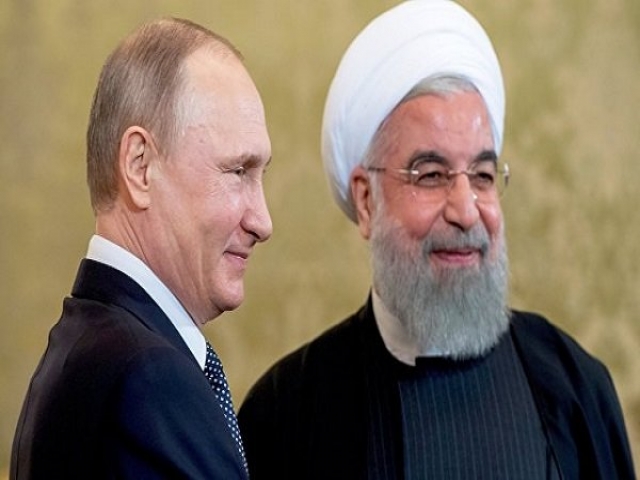 حسن روحانی و ولادیمیر پوتین تلفنی گفتگو کردند حسن روحانی و ولادیمیر پوتین تلفنی گفتگو کردند