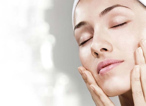 کرم ضد چروک مناسب پوست های حساس