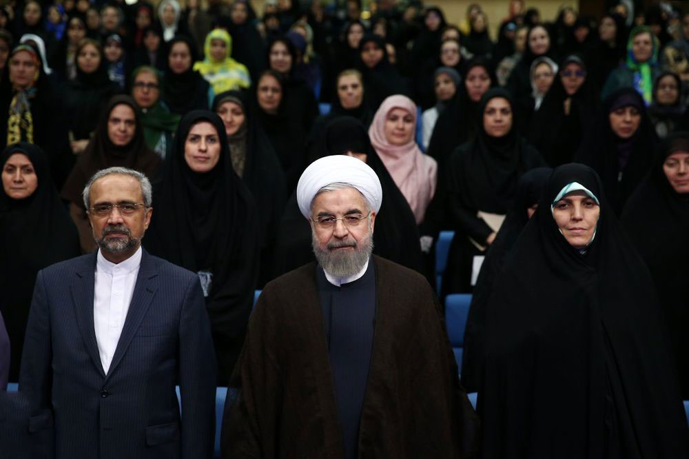 روحانی در ضیافت افطار با فعالان حوزه زنان و خانواده سوم تیر 96