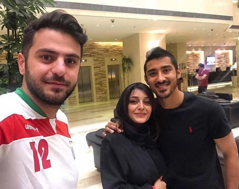 سلفی ساره بیات و رضا قوچان نژاد و علی ضیا بعد از صعود ایران به جام جهانی 2018