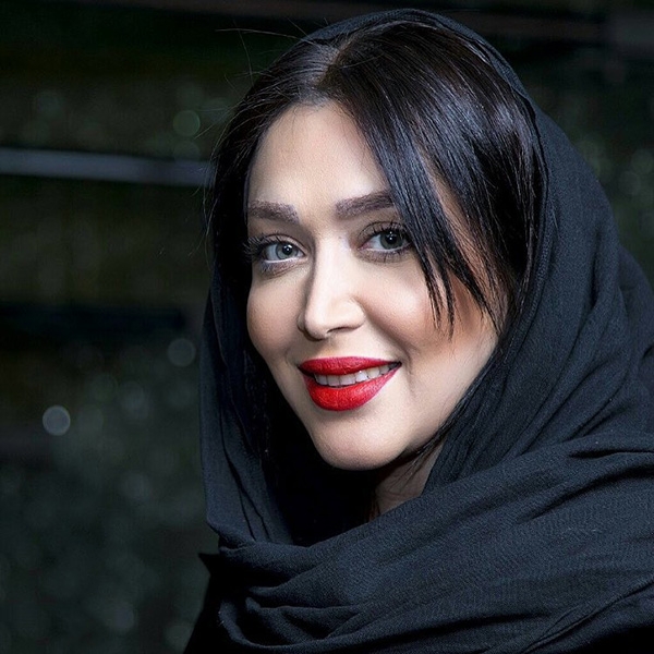 بیوگرافی سارا منجزی پور