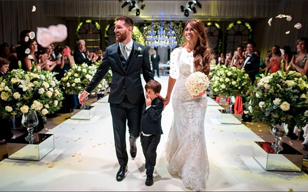 لیونل مسی از کودکی تا مراسم عروسی + عکس