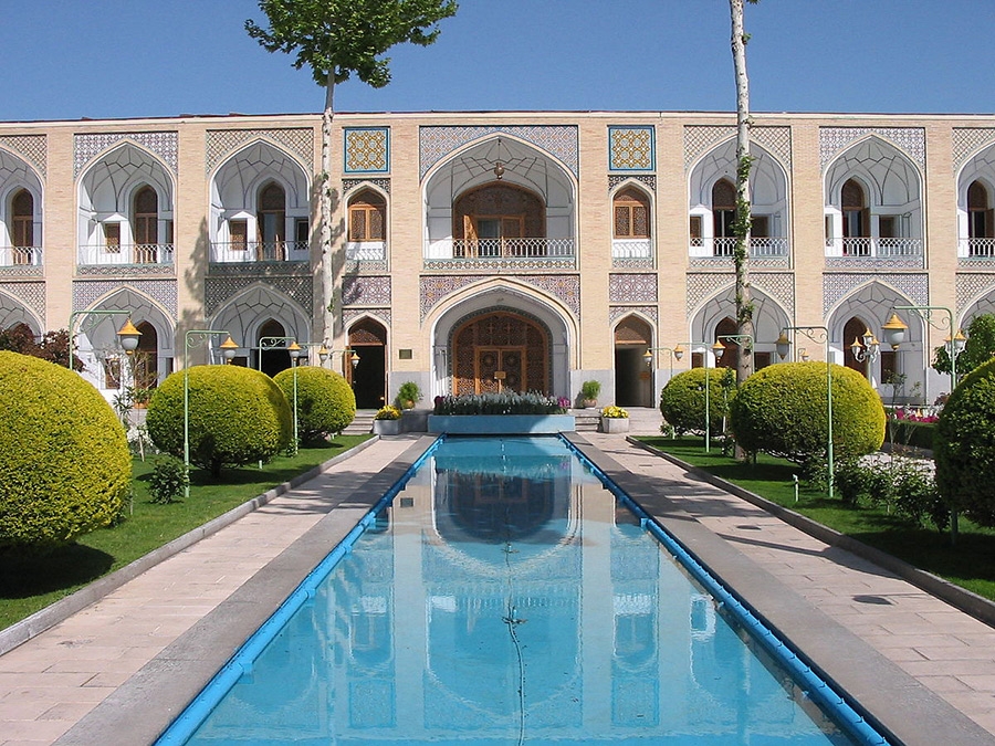 تور اصفهان