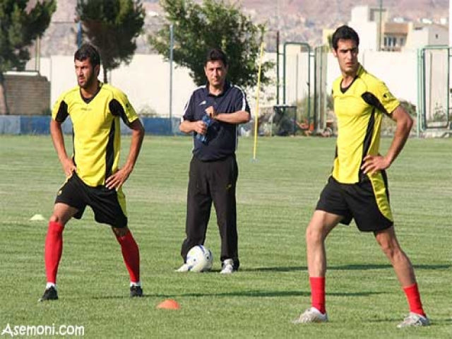 روند معکوس ژنرال؛ فروپاشی قلعهتایم روند معکوس ژنرال؛ فروپاشی قلعهتایم
