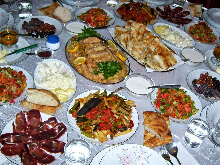 چی بخورم؟ پیشنهادات غذایی