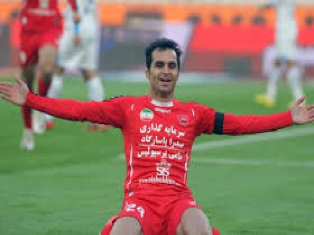 اولین بازی مرحله دوم جام حذفی بین دو تیم هادی نوروزی و گلگهرسیرجان برگزار میشود. اولین بازی مرحله دوم جام حذفی بین دو تیم هادی نوروزی و گلگهرسیرجان برگزار میشود.